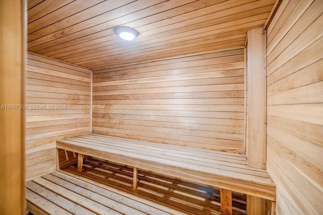 2751 S Ocean Dr 504S, Hollywood, FL 33019