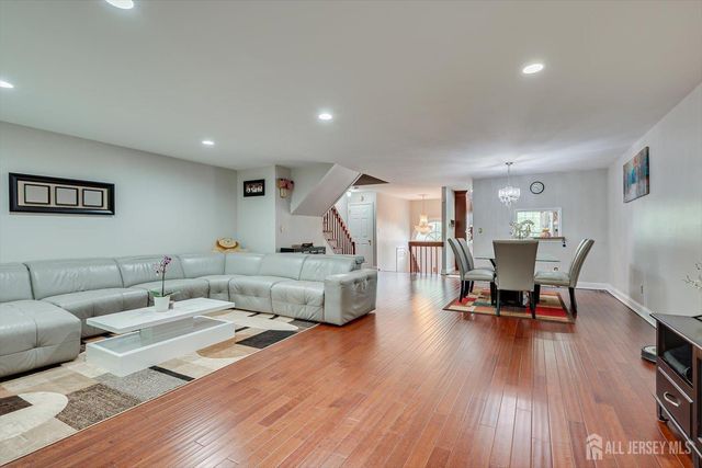 4506 Stonehedge Road, Edison, NJ 08820