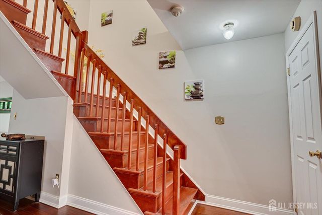 4506 Stonehedge Road, Edison, NJ 08820