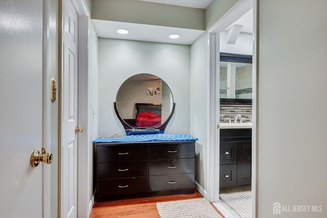 4506 Stonehedge Road, Edison, NJ 08820