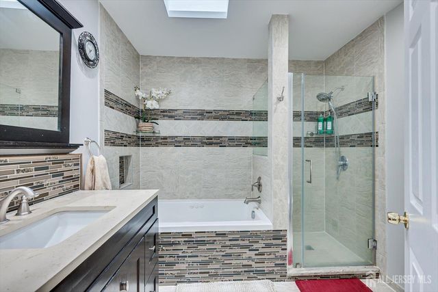 4506 Stonehedge Road, Edison, NJ 08820