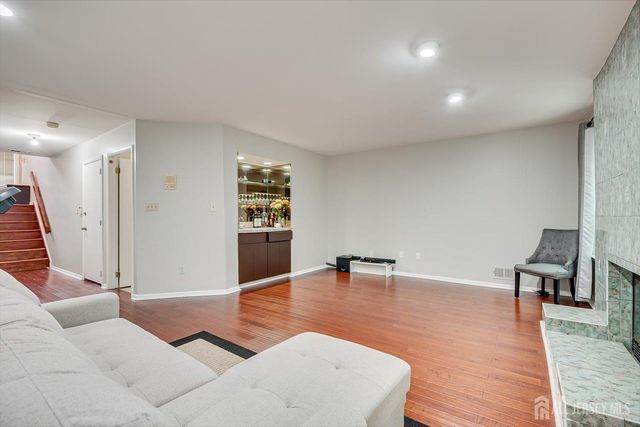 4506 Stonehedge Road, Edison, NJ 08820
