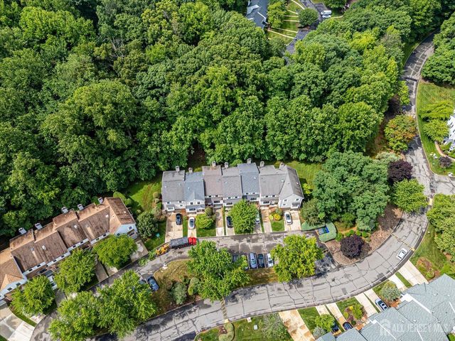 4506 Stonehedge Road, Edison, NJ 08820