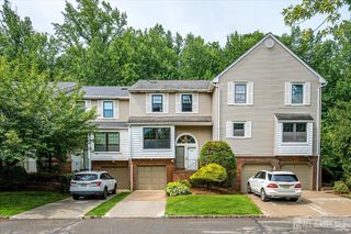 4506 Stonehedge Road, Edison, NJ 08820