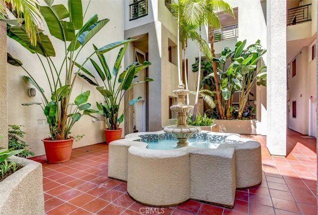 200 Pacific Coast Highway 416, Huntington Beach, CA 92648