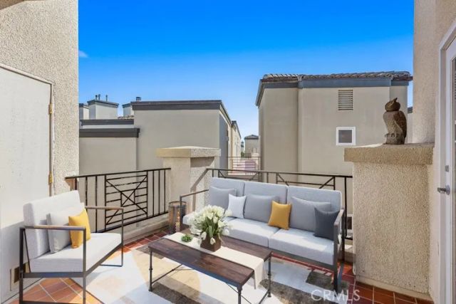 200 Pacific Coast Highway 416, Huntington Beach, CA 92648