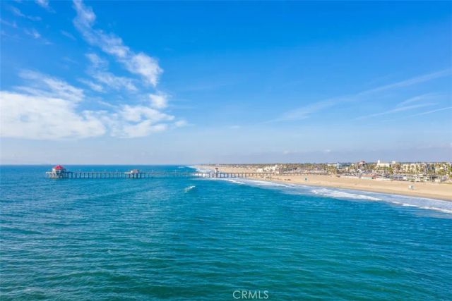 200 Pacific Coast Highway 416, Huntington Beach, CA 92648