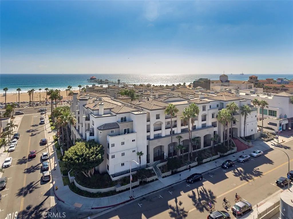 200 Pacific Coast Highway 416, Huntington Beach, CA 92648