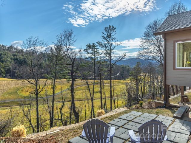 41 Robinhood Road, Asheville, NC 28804