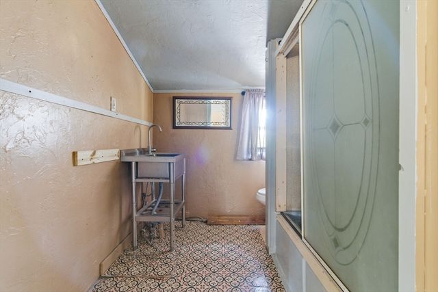 116 Irving St, Fall River, MA 02723