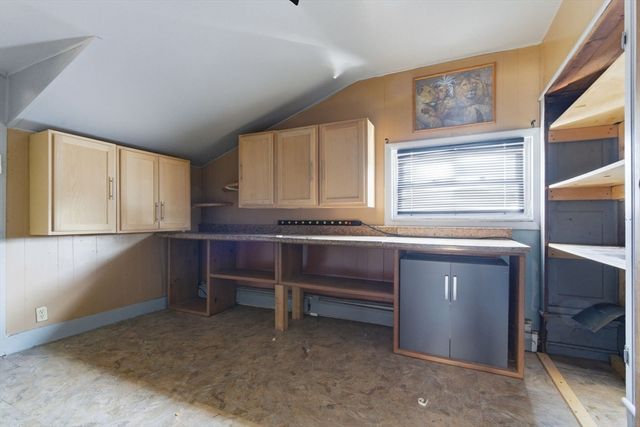 116 Irving St, Fall River, MA 02723