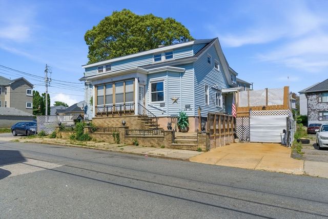 116 Irving St, Fall River, MA 02723