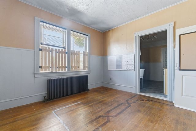 116 Irving St, Fall River, MA 02723