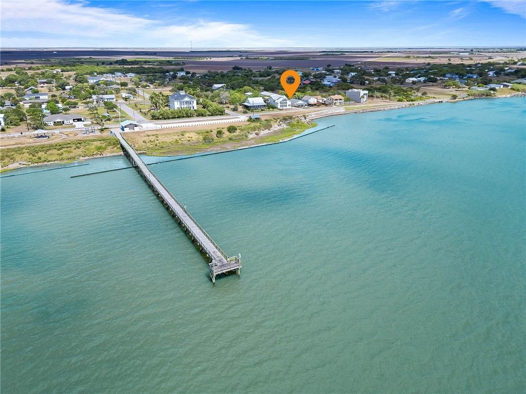 605 + 607 Copano Bay Drive, Bayside, TX 78340 — photo 3
