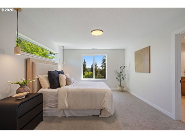 2902 E Mcloughlin Blvd 2, Vancouver, WA 98661