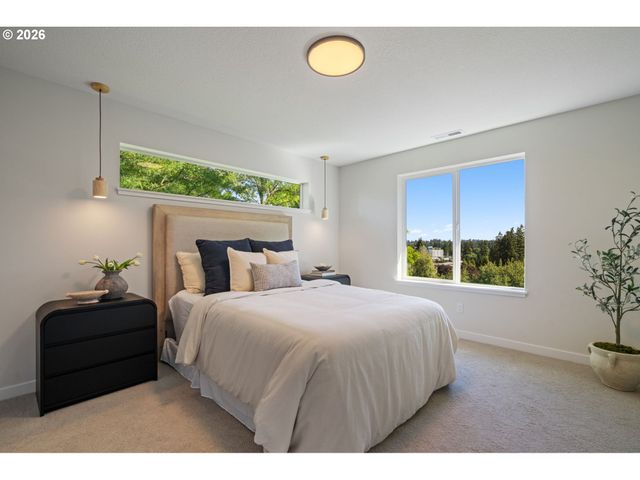 2902 E Mcloughlin Blvd 2, Vancouver, WA 98661