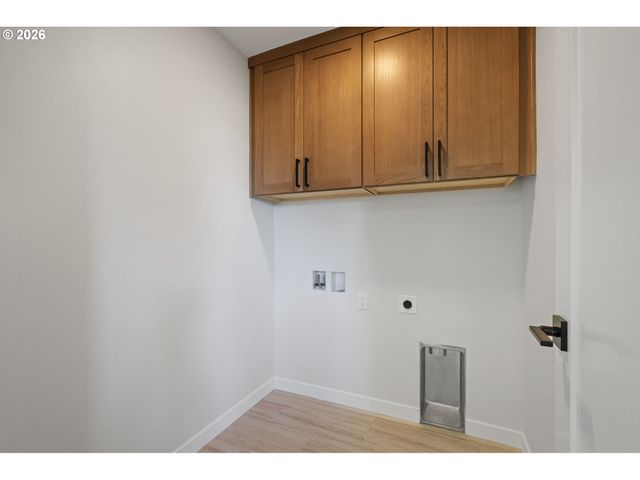 2902 E Mcloughlin Blvd 2, Vancouver, WA 98661