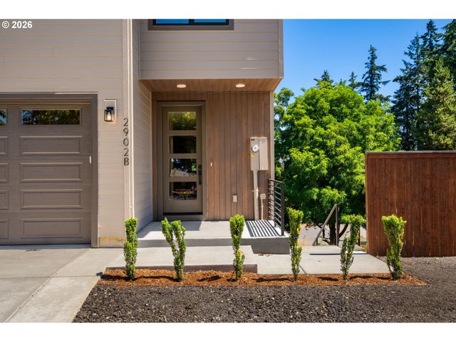 2902 E Mcloughlin Blvd 2, Vancouver, WA 98661