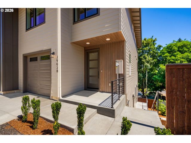 2902 E Mcloughlin Blvd 2, Vancouver, WA 98661