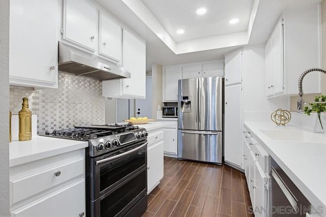 13221 Westmark 27, Poway, CA 92064