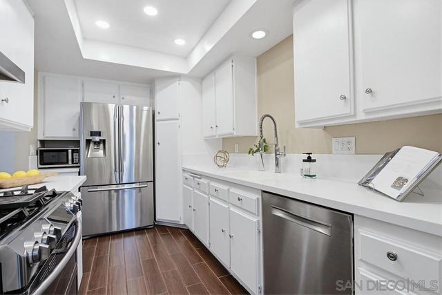 13221 Westmark 27, Poway, CA 92064