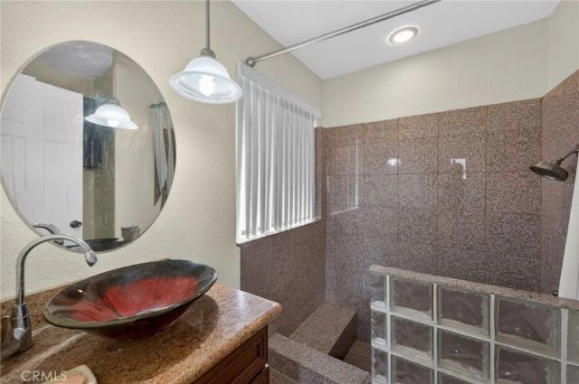 8841 Oakmount Boulevard, Desert Hot Springs, CA 92240