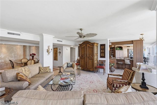 4041 Gulf Shore BLVD N 1007, Naples, FL 34103