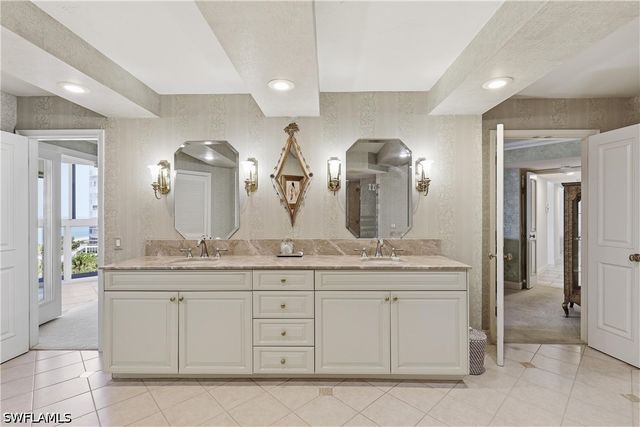 4041 Gulf Shore BLVD N 1007, Naples, FL 34103