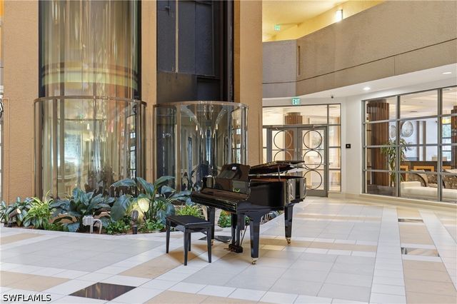 4041 Gulf Shore BLVD N 1007, Naples, FL 34103