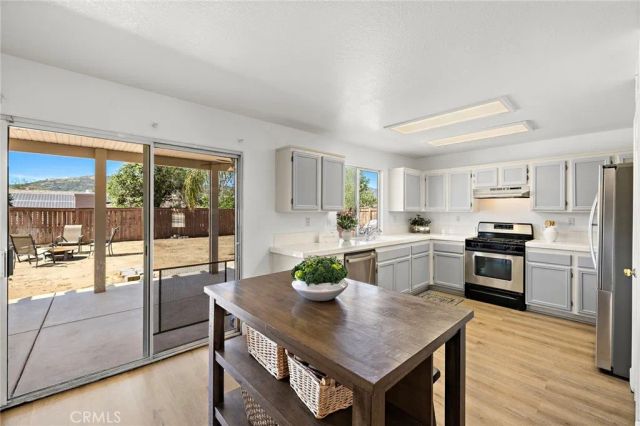 23023 Harbor Seal Court, Wildomar, CA 92595