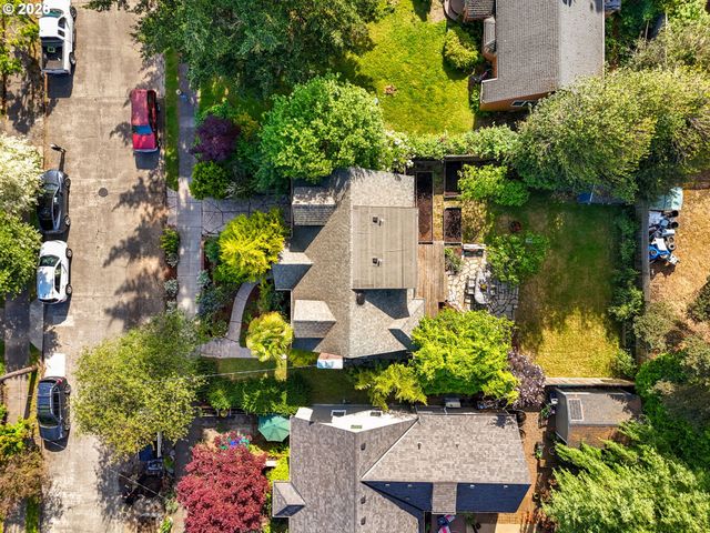 1916 Ne LIBERTY St, Portland, OR 97211