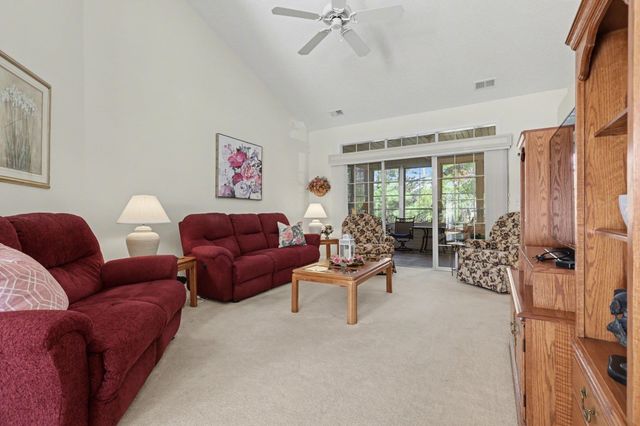 193 Glenwood Dr., Conway, SC 29526