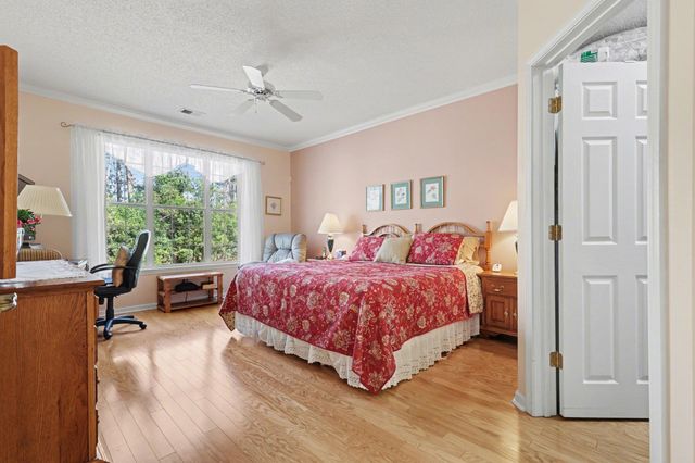 193 Glenwood Dr., Conway, SC 29526