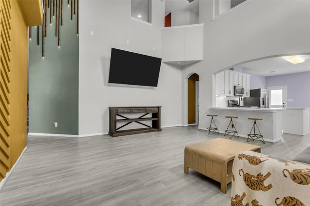 5338 Cj Walker Lane, Houston, TX 77048