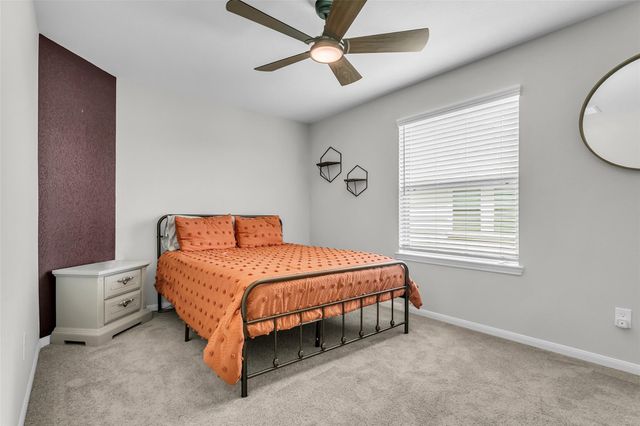 5338 Cj Walker Lane, Houston, TX 77048