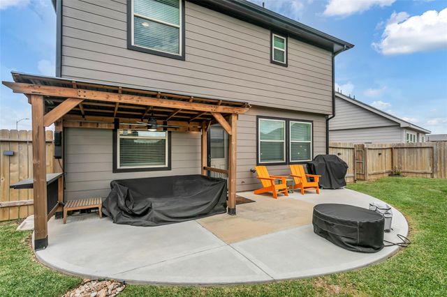 5338 Cj Walker Lane, Houston, TX 77048