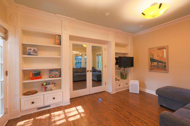 1848 Pinehurst Avenue, Saint Paul, MN 55116