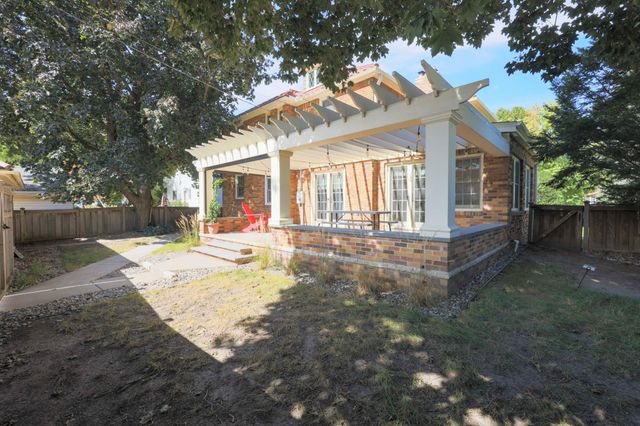 1848 Pinehurst Avenue, Saint Paul, MN 55116