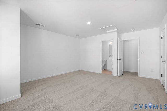 6726 Mayland Ridge Ln, Moseley, VA 23120