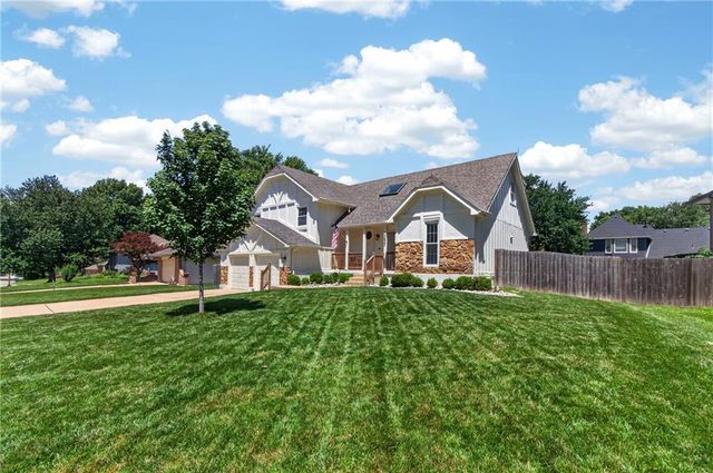 12630 W 66th Street, Shawnee, KS 66216