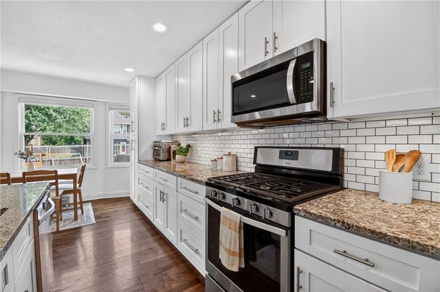 12630 W 66th Street, Shawnee, KS 66216