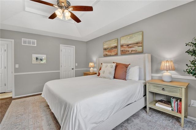 12630 W 66th Street, Shawnee, KS 66216