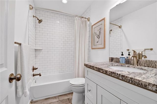 12630 W 66th Street, Shawnee, KS 66216