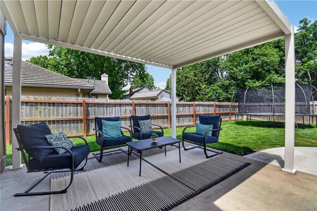 12630 W 66th Street, Shawnee, KS 66216
