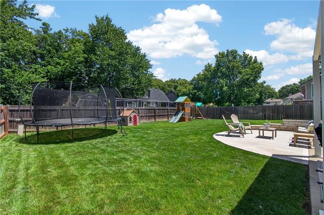 12630 W 66th Street, Shawnee, KS 66216