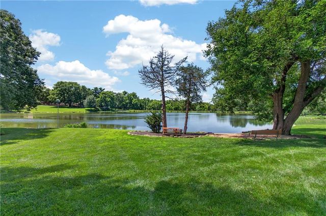 12630 W 66th Street, Shawnee, KS 66216