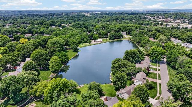 12630 W 66th Street, Shawnee, KS 66216