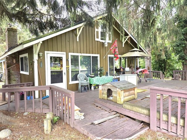 18704 Dynamite Drive SE, Yelm, WA 98597