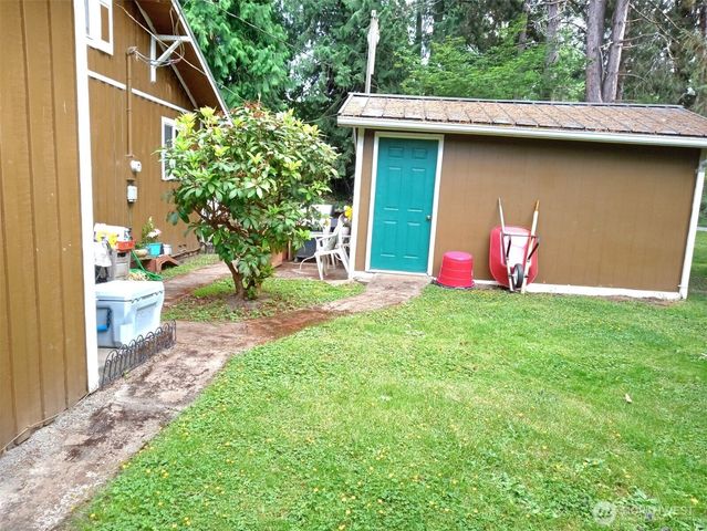 18704 Dynamite Drive SE, Yelm, WA 98597