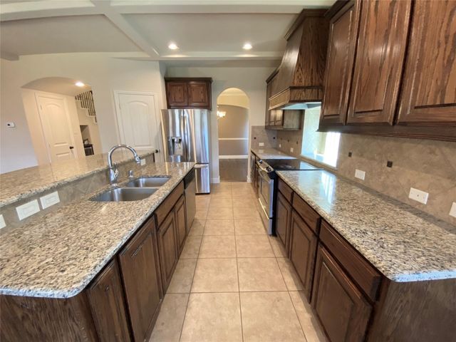 3901 Jeanette Lane, Mckinney, TX 75071